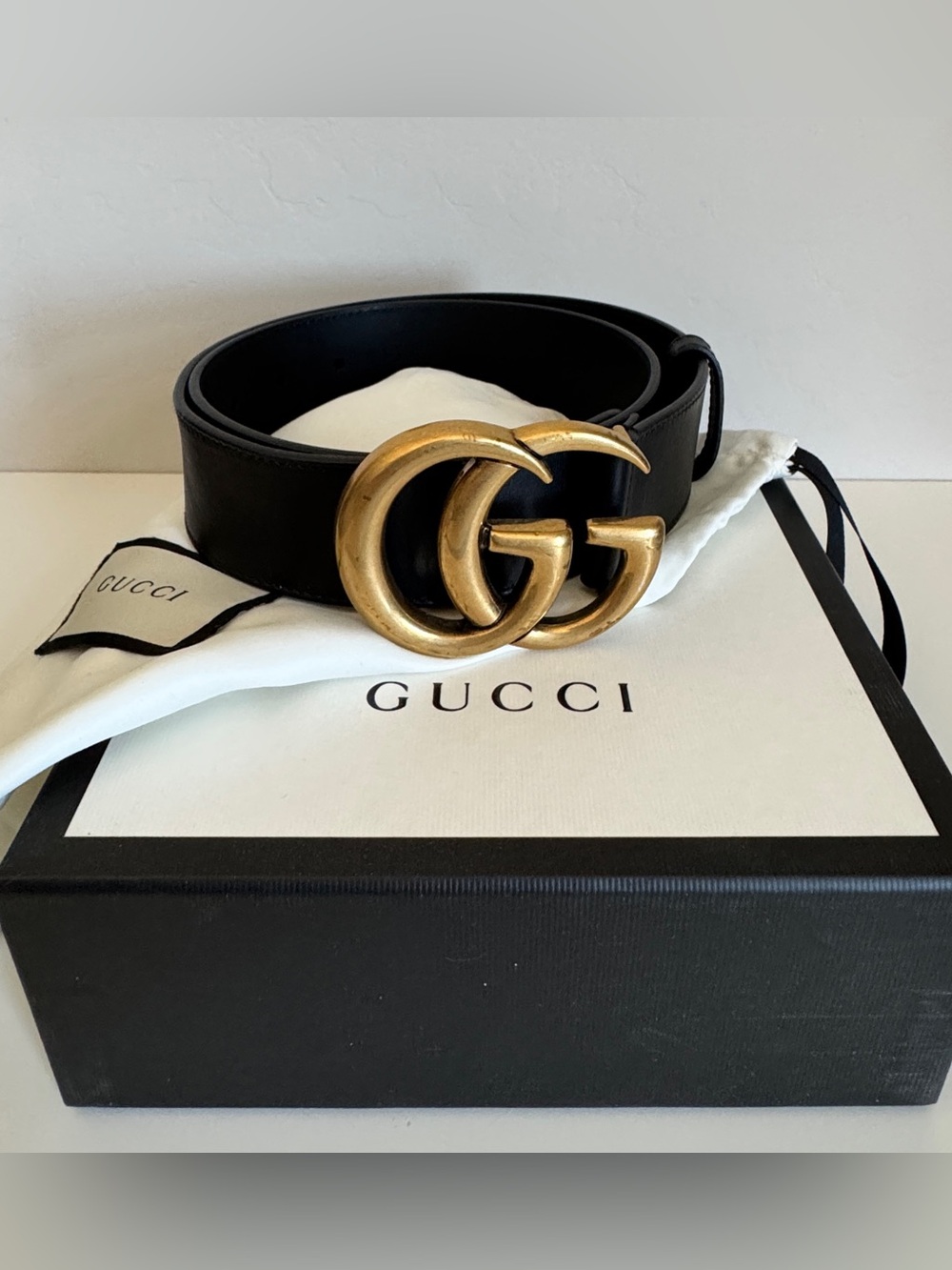 Authentic gently used Gucci marmot double GG black belt 80-32